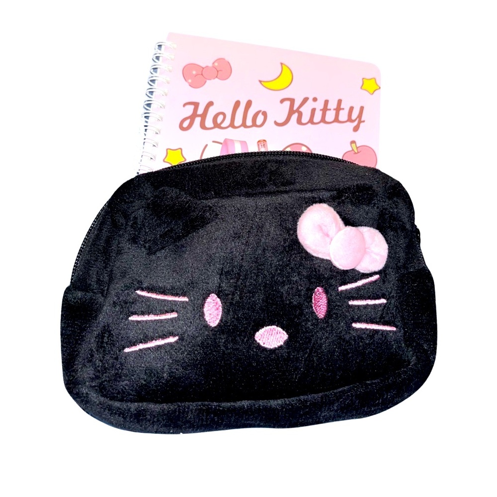 NWT HELLO KITTY BUNDLE